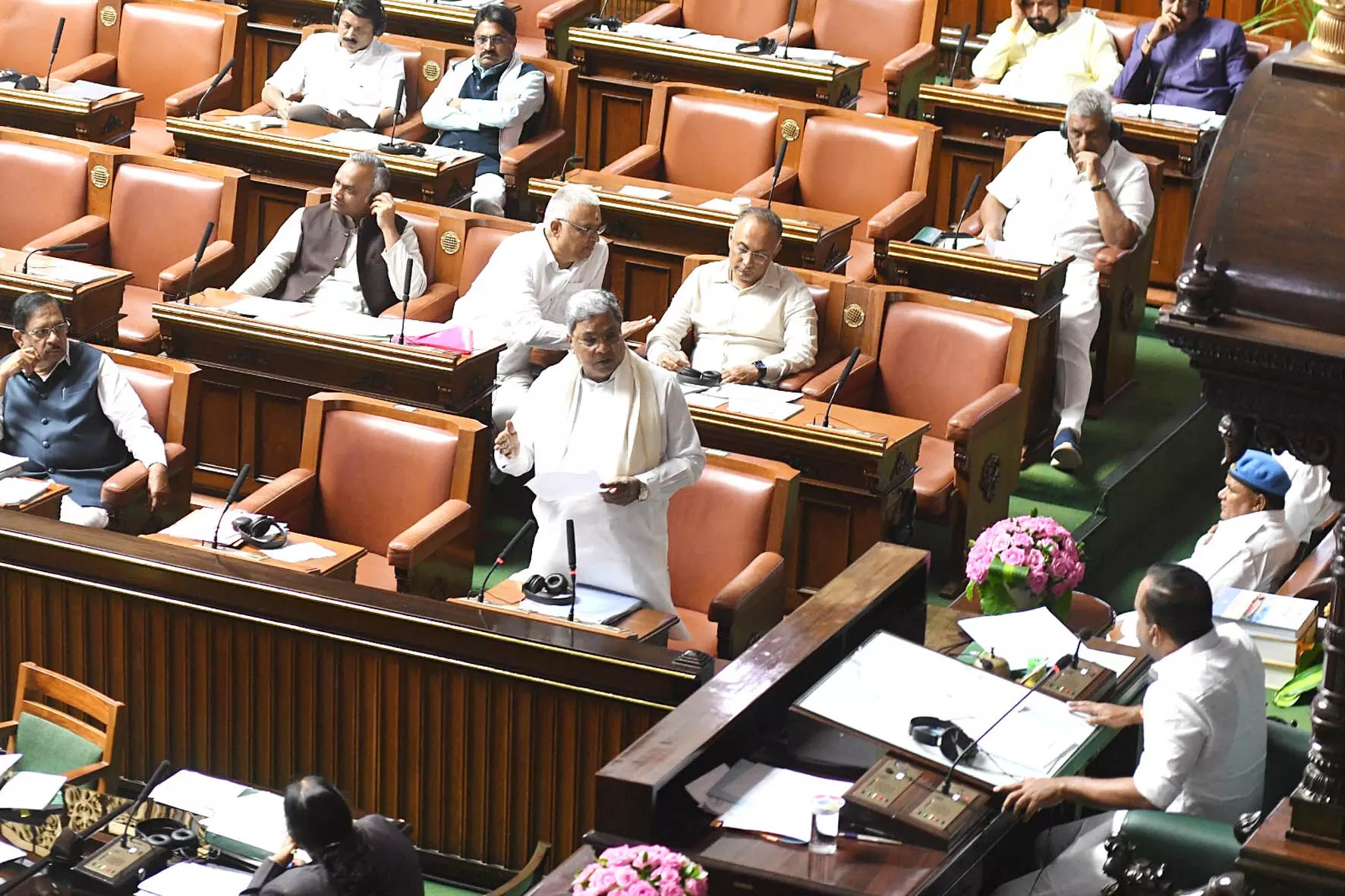 ಸರಕಾರಿ ನೌಕರರ ವೇತನ ಪರಿಷ್ಕರಣೆಯಿಂದ ರಾಜ್ಯ ಸರಕಾರಕ್ಕೆ ವಾರ್ಷಿಕ 20,208 ಕೋಟಿ ರೂ. ಹೆಚ್ಚುವರಿ ವೆಚ್ಚ: ಸಿಎಂ ಸಿದ್ದರಾಮಯ್ಯ