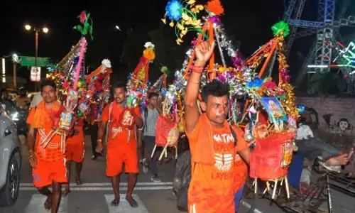 ಉತ್ತರ ಪ್ರದೇಶ| ಕನ್ವರ್‌ ಯಾತ್ರಾ ಮಾರ್ಗದ ಹೋಟೆಲಿಗರಿಗೆ ಹೆಸರು ಪ್ರದರ್ಶಿಸುವಂತೆ ಸೂಚನೆ; ವ್ಯಾಪಕ ಆಕ್ರೋಶ