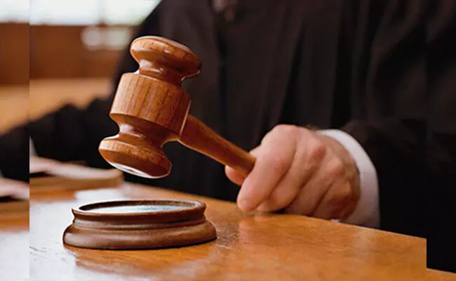 ರಶ್ಯ: ಅಮೆರಿಕನ್ ಪ್ರಜೆಗೆ 13 ವರ್ಷ ಜೈಲುಶಿಕ್ಷೆ ರಶ್ಯ: ಅಮೆರಿಕನ್ ಪ್ರಜೆಗೆ 13 ವರ್ಷ ಜೈಲುಶಿಕ್ಷೆ