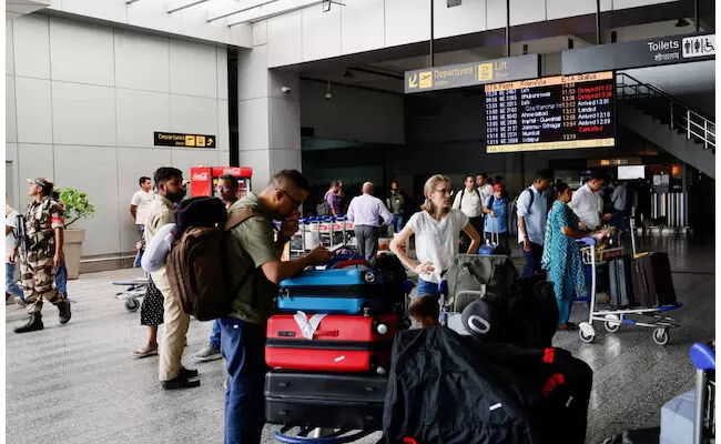 ವಿಮಾನ ನಿಲ್ದಾಣಗಳ ಕಂಪ್ಯೂಟರ್ ವ್ಯವಸ್ಥೆ ಸಹಜವಾಗಿ ಕಾರ್ಯನಿರ್ವಹಿಸುತ್ತಿದೆ: ನಾಗರಿಕ ವಿಮಾನ ಯಾನ ಸಚಿವಾಲಯ