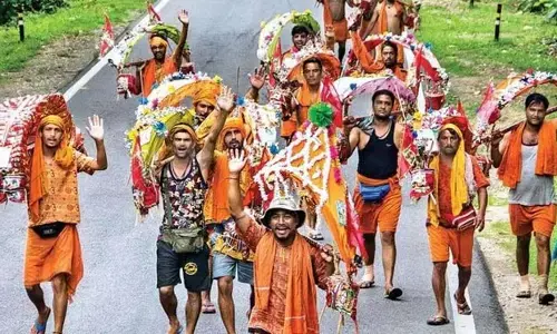 ಉತ್ತರ ಪ್ರದೇಶದ ಬಳಿಕ ಉತ್ತರಾಖಂಡದಲ್ಲಿ ಕನ್ವರ್‌ ಯಾತ್ರೆ ಮಾರ್ಗದ ಮಳಿಗೆಗಳು ಮಾಲಕರ ಹೆಸರು ಪ್ರದರ್ಶಿಸುವಂತೆ ಆದೇಶ