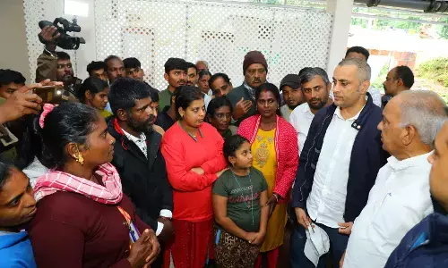 ಪ್ರವಾಹ ಪೀಡಿತ ಪ್ರದೇಶಗಳಿಗೆ ಕೊಡಗು ಜಿಲ್ಲಾ ಉಸ್ತುವಾರಿ ಸಚಿವ ಭೋಸರಾಜು ಭೇಟಿ; ಶೀಘ್ರ ನಿವೇಶನ ನೀಡುವುದಾಗಿ ಭರವಸೆ