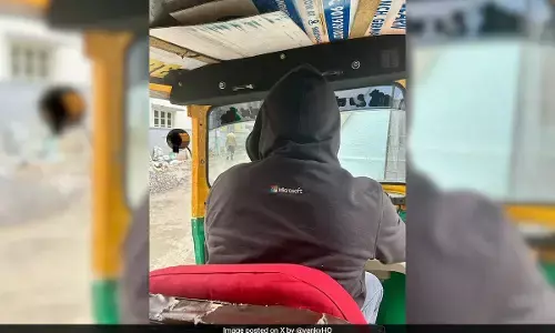 ಒಂಟಿತನ ದೂರಮಾಡಲು ವಾರಾಂತ್ಯದಲ್ಲಿ ಆಟೊ ಚಲಾಯಿಸುತ್ತಿರುವ ಮೈಕ್ರೊಸಾಫ್ಟ್‌ ಟೆಕ್ಕಿ!