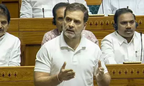 ಸಂಸತ್ತಿನಲ್ಲಿ ಪ್ರಶ್ನೆಪತ್ರಿಕೆ ಸೋರಿಕೆ ವಿಷಯ ಪ್ರಸ್ತಾವಿಸಿದ ವಿಪಕ್ಷ ಸದಸ್ಯರು | ರಚನಾತ್ಮಕ ಚರ್ಚೆಗೆ ಸ್ಪೀಕರ್ ಕರೆ