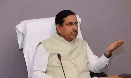 ಕೇಂದ್ರ ಬಜೆಟ್‌-2024 | ಯುವ ಜನರ, ಮಹಿಳೆಯರ, ರೈತರ ಅಭಿವೃದ್ಧಿಗೆ ಬದ್ಧತೆಯ ಬಜೆಟ್ : ಪ್ರಹ್ಲಾದ್ ಜೋಶಿ ಶ್ಲಾಘನೆ