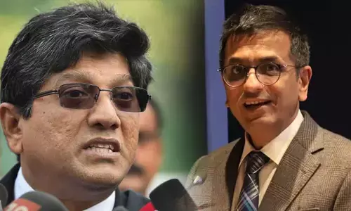 ಭದ್ರತಾ ಸಿಬ್ಬಂದಿಯನ್ನು ಕರೆಯಿರಿ, ಇವರನ್ನು ಹೊರ ಹಾಕಿ: ನೀಟ್ ವಿಚಾರಣೆ ವೇಳೆ ವಕೀಲರ ವಿರುದ್ಧ ಆಕ್ರೋಶ ಹೊರಹಾಕಿದ ಸಿಜೆಐ