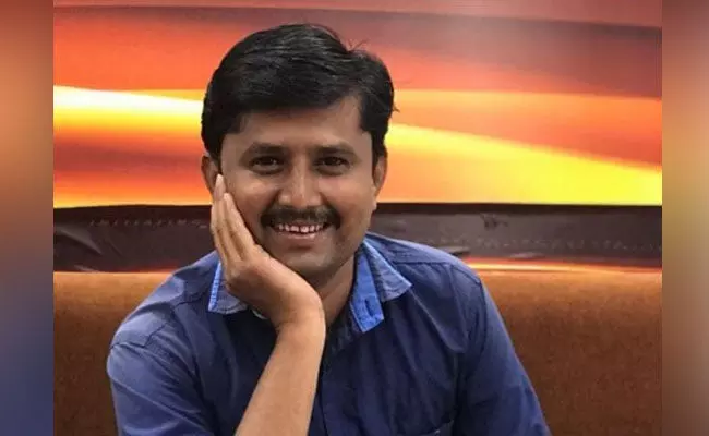 ಧಾರವಾಡ ಜಿಲ್ಲಾ ಕಾರ್ಯನಿರತ ಪತ್ರಕರ್ತರ ಸಂಘದ ʼಉದಯೋನ್ಮುಖ ಪತ್ರಕರ್ತʼ ಪ್ರಶಸ್ತಿಗೆ ವಾರ್ತಾಭಾರತಿಯ ಹಜರತ್ ನದಾಫ್ ಆಯ್ಕೆ ಧಾರವಾಡ ಜಿಲ್ಲಾ ಕಾರ್ಯನಿರತ ಪತ್ರಕರ್ತರ ಸಂಘದ ʼಉದಯೋನ್ಮುಖ ಪತ್ರಕರ್ತʼ ಪ್ರಶಸ್ತಿಗೆ ವಾರ್ತಾಭಾರತಿಯ ಹಜರತ್ ನದಾಫ್ ಆಯ್ಕೆ