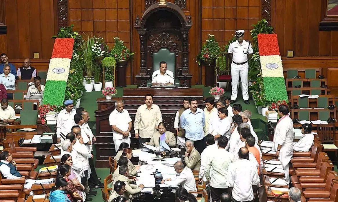ಮುಂಗಾರು ಅಧಿವೇಶನ | ʼಗಡಿಬಿಡಿ ಮಾಡಿದರೆ ಮಾಂಸ ತಿನ್ನಲು ಸಾಧ್ಯವಿಲ್ಲʼ..!