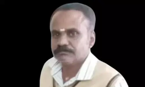 ಮಡಿಕೇರಿ | ಪ್ರಥಮ ದರ್ಜೆ ಸಹಾಯಕ ನದಿಗೆ ಹಾರಿ ಆತ್ಮಹತ್ಯೆ