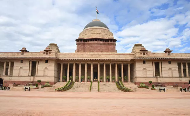 ರಾಷ್ಟ್ರಪತಿ ಭವನದ ಐತಿಹಾಸಿಕ ʼದರ್ಬಾರ್‌ ಹಾಲ್‌ʼ, ʼಅಶೋಕ ಹಾಲ್‌ʼ ಇನ್ನು ಮುಂದೆ ʼಗಣತಂತ್ರ ಮಂಡಪ್‌ʼ, ʼಅಶೋಕ ಮಂಡಪ್ʼ‌