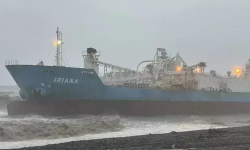 ತೈವಾನ್ ಗೆ ಅಪ್ಪಳಿಸಿದ ಚಂಡಮಾರುತ | ಇಬ್ಬರು ಮೃತ್ಯು ; ಸರಕು ನೌಕೆ ಮುಳುಗಡೆ