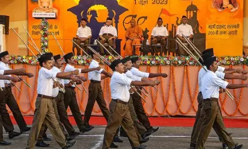 ಸರಕಾರಿ ನೌಕರರು RSS ಸೇರುವುದನ್ನು ನಿಷೇಧಿಸಿದ್ದ ತನ್ನ ‘ತಪ್ಪನ್ನು ಅರಿತುಕೊಳ್ಳಲು’ ಕೇಂದ್ರಕ್ಕೆ ಐದು ದಶಕಗಳು ಬೇಕಾದವು: ಮಧ್ಯಪ್ರದೇಶ ಹೈಕೋರ್ಟ್