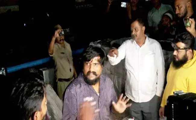 ಬೆಂಗಳೂರು | ಪೊಲೀಸರ ಕರ್ತವ್ಯಕ್ಕೆ ಅಡ್ಡಿಪಡಿಸಿದ ಆರೋಪ : ಪುನೀತ್ ಕೆರೆಹಳ್ಳಿ ಬಂಧನ