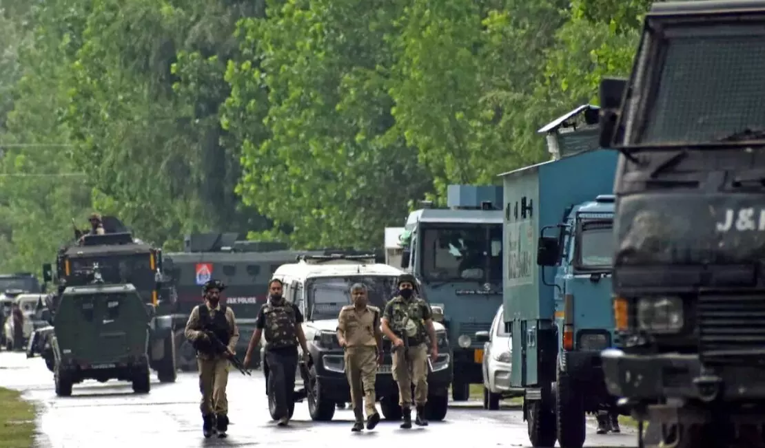 ಜಮ್ಮು ಕಾಶ್ಮೀರ: ಭಯೋತ್ಪಾದಕರೊಂದಿಗೆ ಗುಂಡಿನ ಕಾಳಗದಲ್ಲಿ ಓರ್ವ ಯೋಧ ಮೃತ್ಯು, ನಾಲ್ವರಿಗೆ ಗಾಯ