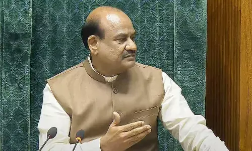 ಕೇಂದ್ರ ಸಚಿವರಿಗೆ ಲೋಕಸಭೆ ಸ್ಪೀಕರ್ ನೀತಿಪಾಠ; ಕಾರಣವೇನು ಗೊತ್ತೇ?