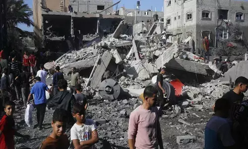 ಗಾಝಾದಿಂದ 1,80,000 ಫೆಲೆಸ್ತೀನೀಯರ ಸ್ಥಳಾಂತರ: ವಿಶ್ವಸಂಸ್ಥೆ ವರದಿ