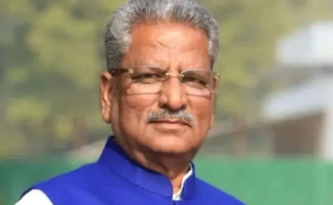 ಮಾಜಿ ಆರೆಸ್ಸೆಸ್ ಪ್ರಚಾರಕ, ಬಿಜೆಪಿಯ ಹಿರಿಯ ನಾಯಕ ಓಂ ಪ್ರಕಾಶ್ ಮಾಥೂರ್ ಸಿಕ್ಕಿಂನ ರಾಜ್ಯಪಾಲರಾಗಿ ನೇಮಕ ಮಾಜಿ ಆರೆಸ್ಸೆಸ್ ಪ್ರಚಾರಕ, ಬಿಜೆಪಿಯ ಹಿರಿಯ ನಾಯಕ ಓಂ ಪ್ರಕಾಶ್ ಮಾಥೂರ್ ಸಿಕ್ಕಿಂನ ರಾಜ್ಯಪಾಲರಾಗಿ ನೇಮಕ