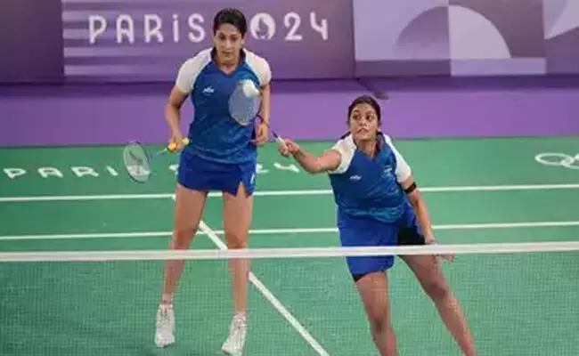 ಪ್ಯಾರಿಸ್ ಒಲಿಂಪಿಕ್ಸ್| ಮಹಿಳೆಯರ ಡಬಲ್ಸ್ ಬ್ಯಾಡ್ಮಿಂಟನ್ ವಿಭಾಗದಲ್ಲಿ ಅಶ್ವಿನಿ ಪೊನ್ನಪ್ಪ-ತನಿಶಾ ಕ್ರಾಸ್ಟೊಗೆ ಸತತ ಎರಡನೇ ಸೋಲು ಪ್ಯಾರಿಸ್ ಒಲಿಂಪಿಕ್ಸ್| ಮಹಿಳೆಯರ ಡಬಲ್ಸ್ ಬ್ಯಾಡ್ಮಿಂಟನ್ ವಿಭಾಗದಲ್ಲಿ ಅಶ್ವಿನಿ ಪೊನ್ನಪ್ಪ-ತನಿಶಾ ಕ್ರಾಸ್ಟೊಗೆ ಸತತ ಎರಡನೇ ಸೋಲು