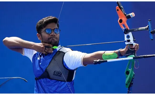 ಪ್ಯಾರಿಸ್ ಒಲಿಂಪಿಕ್ಸ್: ಭಾರತದ ಪುರುಷರ ಆರ್ಚರಿ ತಂಡಕ್ಕೆ ಸೋಲು ಪ್ಯಾರಿಸ್ ಒಲಿಂಪಿಕ್ಸ್: ಭಾರತದ ಪುರುಷರ ಆರ್ಚರಿ ತಂಡಕ್ಕೆ ಸೋಲು