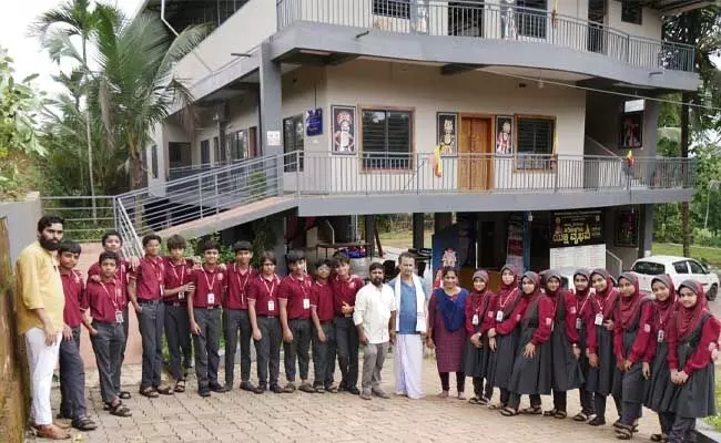 ಸಿರಿಬಾಗಿಲು ಪ್ರತಿಷ್ಠಾನದ ಸಾಂಸ್ಕೃತಿಕ ಭವನದ ಮ್ಯೂಸಿಯಂ ಗೆ ಭೇಟಿ ನೀಡಿದ ಎಂ.ಪಿ ಇಂಟರ್‌ ನ್ಯಾಷನಲ್‌ ಸ್ಕೂಲ್‌ ನ ವಿದ್ಯಾರ್ಥಿಗಳು