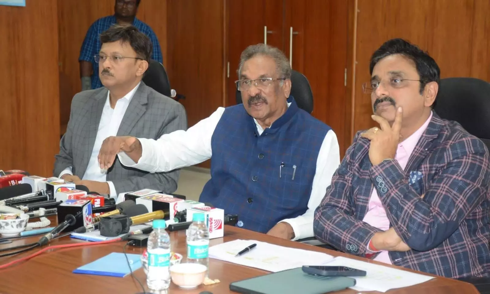 ಭಾರೀ ಮಳೆಯಿಂದ ಎಸ್ಕಾಂಗಳಿಗೆ 96.66 ಕೋಟಿ ರೂ. ನಷ್ಟ : ಸಚಿವ ಕೆ.ಜೆ.ಜಾರ್ಜ್‌