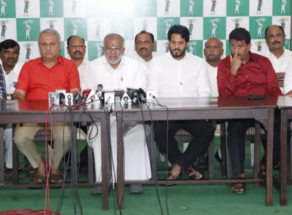 ಮುಡಾ ನಿವೇಶನ ಹಂಚಿಕೆ ವಿಚಾರ | ಮೈಸೂರು ಪಾದಯಾತ್ರೆ ಮುಂದೂಡಿಕೆ : ಜೆಡಿಎಸ್