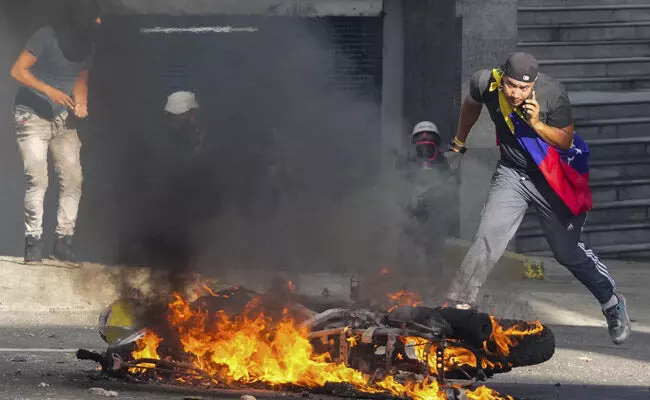 ವೆನೆಝುವೆಲಾ | ಚುನಾವಣಾ ಫಲಿತಾಂಶ ವಿರೋಧಿಸಿ ವ್ಯಾಪಕ ಪ್ರತಿಭಟನೆ