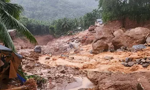 ವಯನಾಡ್ ಭೂಕುಸಿತ: ಮೃತರ ಸಂಖ್ಯೆ 43ಕ್ಕೆ ಏರಿಕೆ; ನೂರಾರು ಮಂದಿ ಸಿಲುಕಿರುವ ಶಂಕೆ