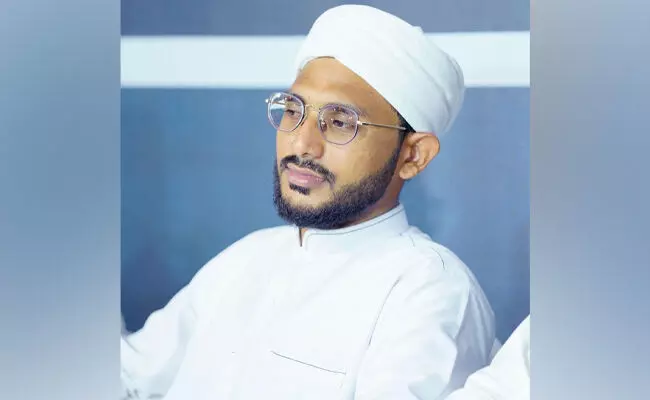 ನಾಳೆ ಉಳ್ಳಾಲ ಕೇಂದ್ರ ಜುಮ್ಮಾ ಮಸ್ಜಿದ್ ನಲ್ಲಿ ಮಾಸಿಕ ದ್ಸಿಕ್ರ್ ಮಜ್ಲಿಸ್