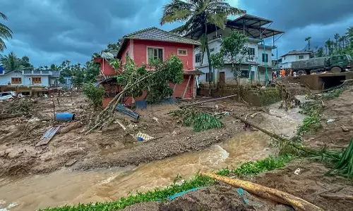 ವಯನಾಡ್ ನ ಭೂಕುಸಿತ ಪ್ರದೇಶದ ರೆಸಾರ್ಟ್ ಒಂದರಲ್ಲಿ ಸಿಲುಕಿಕೊಂಡಿದ್ದ 19 ಮಂದಿಯನ್ನು ರಕ್ಷಿಸಿದ ಸೇನೆ