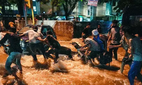 ದಿಲ್ಲಿಯಲ್ಲಿ ಭಾರೀ ಮಳೆ: ಮೃತರ ಸಂಖ್ಯೆ 7ಕ್ಕೆ ಏರಿಕೆ