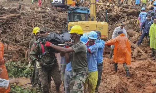 ವಯನಾಡ್ ಭೂಕುಸಿತ | ಬಾರದ ಲೋಕಕ್ಕೆ ಹೋದ 275 ಜೀವಗಳು!