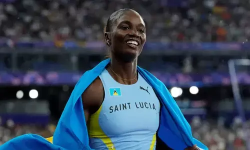 ಪ್ಯಾರಿಸ್ ಒಲಿಂಪಿಕ್ಸ್ 100 ಮೀ. ಮಹಿಳೆಯರ ಓಟದ ಸ್ಪರ್ಧೆ | ಐತಿಹಾಸಿಕ ಚಿನ್ನ ಗೆದ್ದ ಸೇಂಟ್ ಲೂಸಿಯಾದ ಜೂಲಿಯನ್ ಆಲ್ಫ್ರೆಡ್