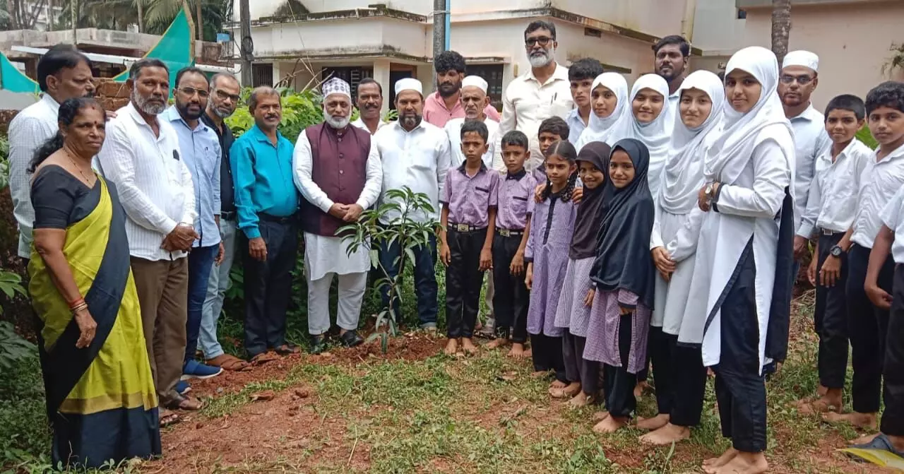 ಉಳ್ಳಾಲ: ಟಿಪ್ಪು ಸುಲ್ತಾನ್ ಶಿಕ್ಷಣ ಸಂಸ್ಥೆಯಲ್ಲಿ ವನಮಹೋತ್ಸವ, ವಿದ್ಯಾರ್ಥಿ ಸಂಸತ್ತು ಉದ್ಘಾಟನೆ