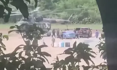 ಸಾವಿರಾರು ಸಂಖ್ಯೆಯಲ್ಲಿ ಶೇಖ್‌ ಹಸೀನಾ ನಿವಾಸಕ್ಕೆ ನುಗ್ಗಿದ ಪ್ರತಿಭಟನಾಕಾರರು