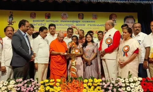 ಸಿದ್ದರಾಮಯ್ಯ ವ್ಯಕ್ತಿತ್ವಕ್ಕೆ ಇಡುವ ಕಪ್ಪುಚುಕ್ಕೆಯನ್ನೇ ದೃಷ್ಟಿ ಬೊಟ್ಟಾಗಿ ಬದಲಿಸುತ್ತೇವೆ: ಈಶ್ವರಾನಂದಪುರಿ ಸ್ವಾಮೀಜಿ