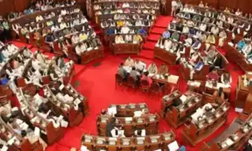 ಪಶ್ಚಿಮ ಬಂಗಾಳ ವಿಧಾನಸಭೆಯಲ್ಲಿ ಪ್ರಥಮ ಬಾರಿಗೆ ಟಿಎಂಸಿ-ಬಿಜೆಪಿಯಿಂದ ಅಪರೂಪದ ಒಗ್ಗಟ್ಟು ಪ್ರದರ್ಶನ!