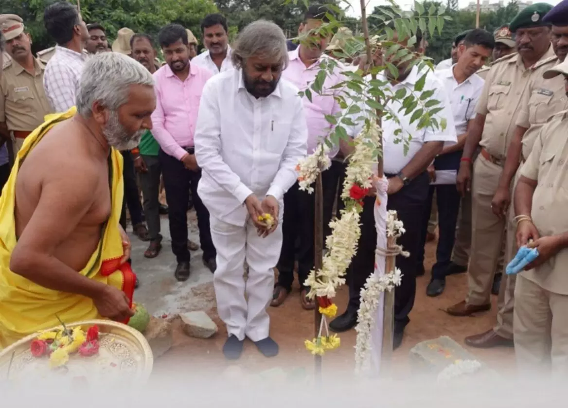 500 ಕೋಟಿ ರೂ.ಭೂಮಿಯಲ್ಲಿ ವೃಕ್ಷೋಧ್ಯಾನ : ಈಶ್ವರ್ ಖಂಡ್ರೆ ಚಾಲನೆ