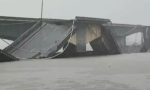ಕಾರವಾರ| ಕಾಳಿ ಹಳೆ ಸೇತುವೆ ಕುಸಿತ: ಐಆರ್‌ಬಿ ಕಂಪೆನಿ ವಿರುದ್ಧ ಪ್ರಕರಣ ದಾಖಲು