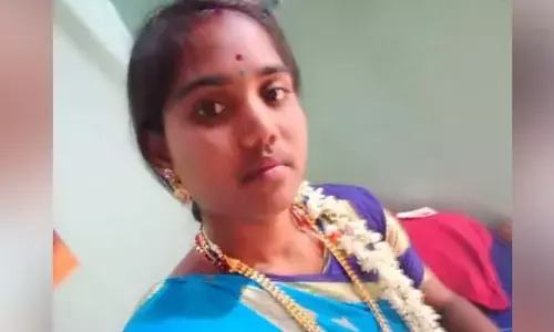 ಹನೂರು | ಸಾರಿಗೆ ಬಸ್‌ಗೆ ಸಿಲುಕಿ ರಸ್ತೆ ದಾಟುತ್ತಿದ್ದ ಗರ್ಭಿಣಿ ಮಹಿಳೆ ಮೃತ್ಯು