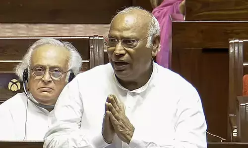 ಪಠ್ಯ ಪುಸ್ತಕಗಳಿಂದ ಸಂವಿಧಾನದ ಪ್ರಸ್ತಾವನೆ ಕೈಬಿಟ್ಟ NCERT | ರಾಜ್ಯಸಭೆಯಲ್ಲಿ ಧ್ವನಿ ಎತ್ತಿದ ಕಾಂಗ್ರೆಸ್