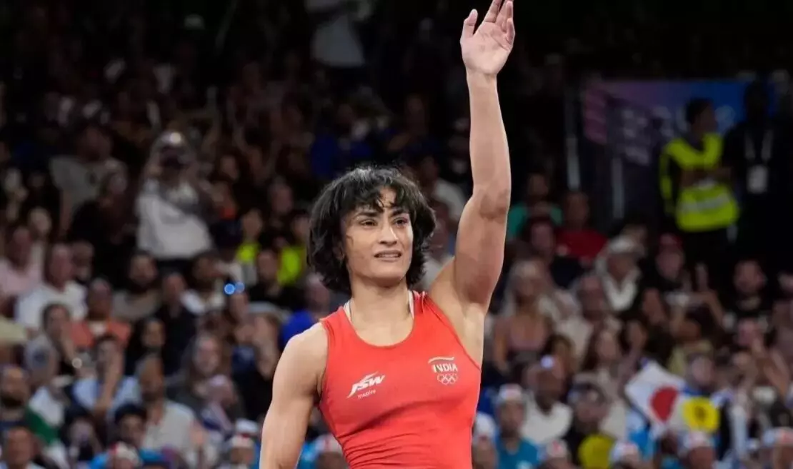 ಪ್ಯಾರಿಸ್ನಲ್ಲಿ ವಿನೇಶ್ ಫೋಗಟ್ ಪರ ಬದಲಿಯಾಗಿ ನಿರ್ಧಾರ ಕೈಗೊಳ್ಳುತ್ತಿರುವ ಕುಸ್ತಿ ಫೆಡರೇಷನ್ ಅಧ್ಯಕ್ಷ: ದಿಲ್ಲಿ ಹೈಕೋರ್ಟಿನಲ್ಲಿ ಕುಸ್ತಿಪಟುವಿನ ವಕೀಲರ ಮಾಹಿತಿ ಪ್ಯಾರಿಸ್ನಲ್ಲಿ ವಿನೇಶ್ ಫೋಗಟ್ ಪರ ಬದಲಿಯಾಗಿ ನಿರ್ಧಾರ ಕೈಗೊಳ್ಳುತ್ತಿರುವ ಕುಸ್ತಿ ಫೆಡರೇಷನ್ ಅಧ್ಯಕ್ಷ: ದಿಲ್ಲಿ ಹೈಕೋರ್ಟಿನಲ್ಲಿ ಕುಸ್ತಿಪಟುವಿನ ವಕೀಲರ ಮಾಹಿತಿ