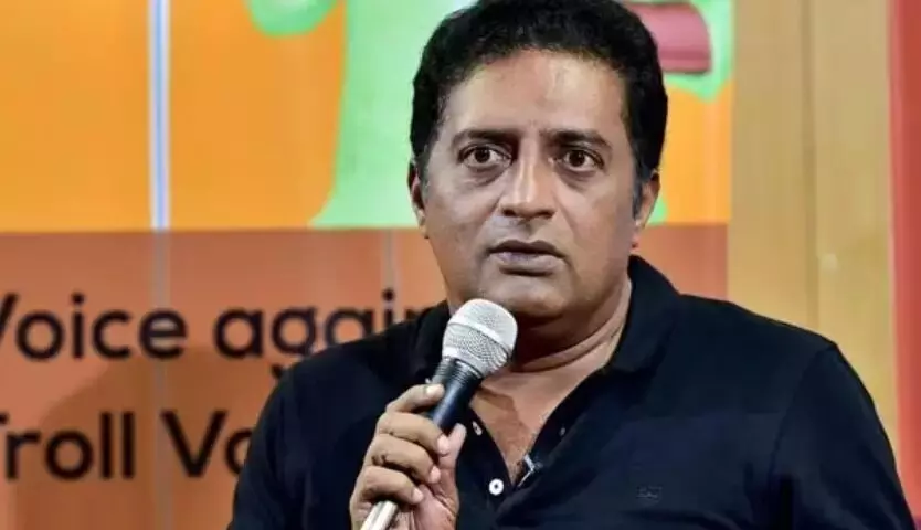 ಕರ್ನಾಟಕ ನಾಟಕ ಅಕಾಡೆಮಿಯ ಪ್ರಶಸ್ತಿ ತಿರಸ್ಕರಿಸಿದ ನಟ ಪ್ರಕಾಶ್ ರಾಜ್