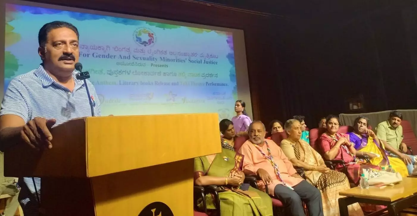 ಲೈಂಗಿಕ ಅಲ್ಪಸಂಖ್ಯಾತರಾಗಿ ಹುಟ್ಟುವುದು ಕಾಯಿಲೆ ಅಲ್ಲ, ಪ್ರಕೃತಿಯ ಸಹಜ ಗುಣ : ನಟ ಪ್ರಕಾಶ್ ರಾಜ್ ಲೈಂಗಿಕ ಅಲ್ಪಸಂಖ್ಯಾತರಾಗಿ ಹುಟ್ಟುವುದು ಕಾಯಿಲೆ ಅಲ್ಲ, ಪ್ರಕೃತಿಯ ಸಹಜ ಗುಣ : ನಟ ಪ್ರಕಾಶ್ ರಾಜ್