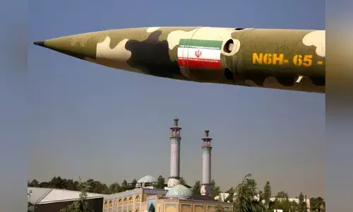 ಇರಾನ್ ನೌಕಾಪಡೆಗೆ ಅತ್ಯಾಧುನಿಕ ಕ್ಷಿಪಣಿಗಳ ನಿಯೋಜನೆ