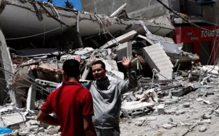 ಗಾಝಾ ಶಾಲೆ ಮೇಲೆ ಇಸ್ರೇಲ್‌ ವಾಯು ದಾಳಿ: 100 ಮಂದಿ ಬಲಿ