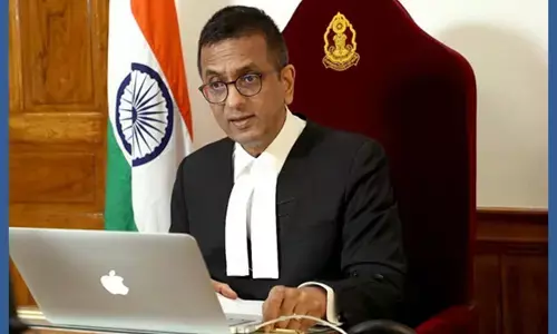 ಬಾಕಿ ಉಳಿದಿರುವ ಪ್ರಕರಣಗಳ ವಿಲೇವಾರಿ | ನ್ಯಾಯಾಲಯಗಳ ಮೂಲಭೂತ ಸೌಕರ್ಯಗಳು ಬಲಿಷ್ಠಗೊಳ್ಳಬೇಕು : ಸಿಜೆಐ ಚಂದ್ರಚೂಡ್