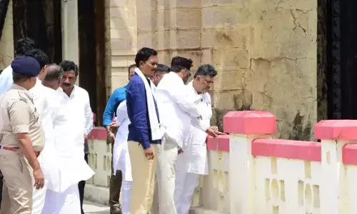 ತುಂಗಭದ್ರಾ ಅಣೆಕಟ್ಟು ಗೇಟಿನ ದುರಸ್ತಿಗೆ ಉನ್ನತ ಮಟ್ಟದ ತಂತ್ರಜ್ಞರ ತಂಡ : ಡಿ.ಕೆ.ಶಿವಕುಮಾರ್