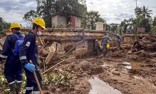 ವಯನಾಡ್ ಭೂಕುಸಿತ | ಶೋಧ ಕಾರ್ಯಾಚರಣೆ ಪುನರಾರಂಭ