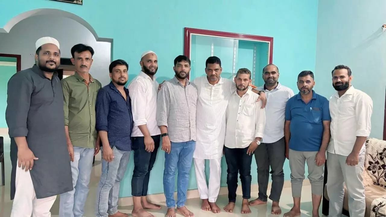 ಇರ್ವತ್ತೂರು ಪದವು: ಯಶಸ್ವಿ ಚಾರಿಟೇಬಲ್ ಟ್ರಸ್ಟ್ಗೆ ಪದಾಧಿಕಾರಿಗಳ ಆಯ್ಕೆ ಇರ್ವತ್ತೂರು ಪದವು: ಯಶಸ್ವಿ ಚಾರಿಟೇಬಲ್ ಟ್ರಸ್ಟ್ಗೆ ಪದಾಧಿಕಾರಿಗಳ ಆಯ್ಕೆ